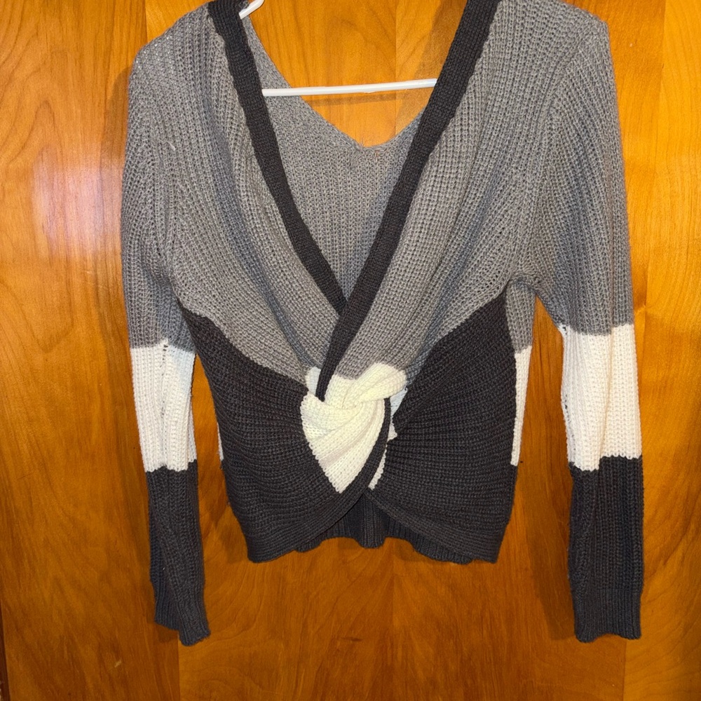 Women's V-Neck Cropped Sweater - Gray, Black, and White